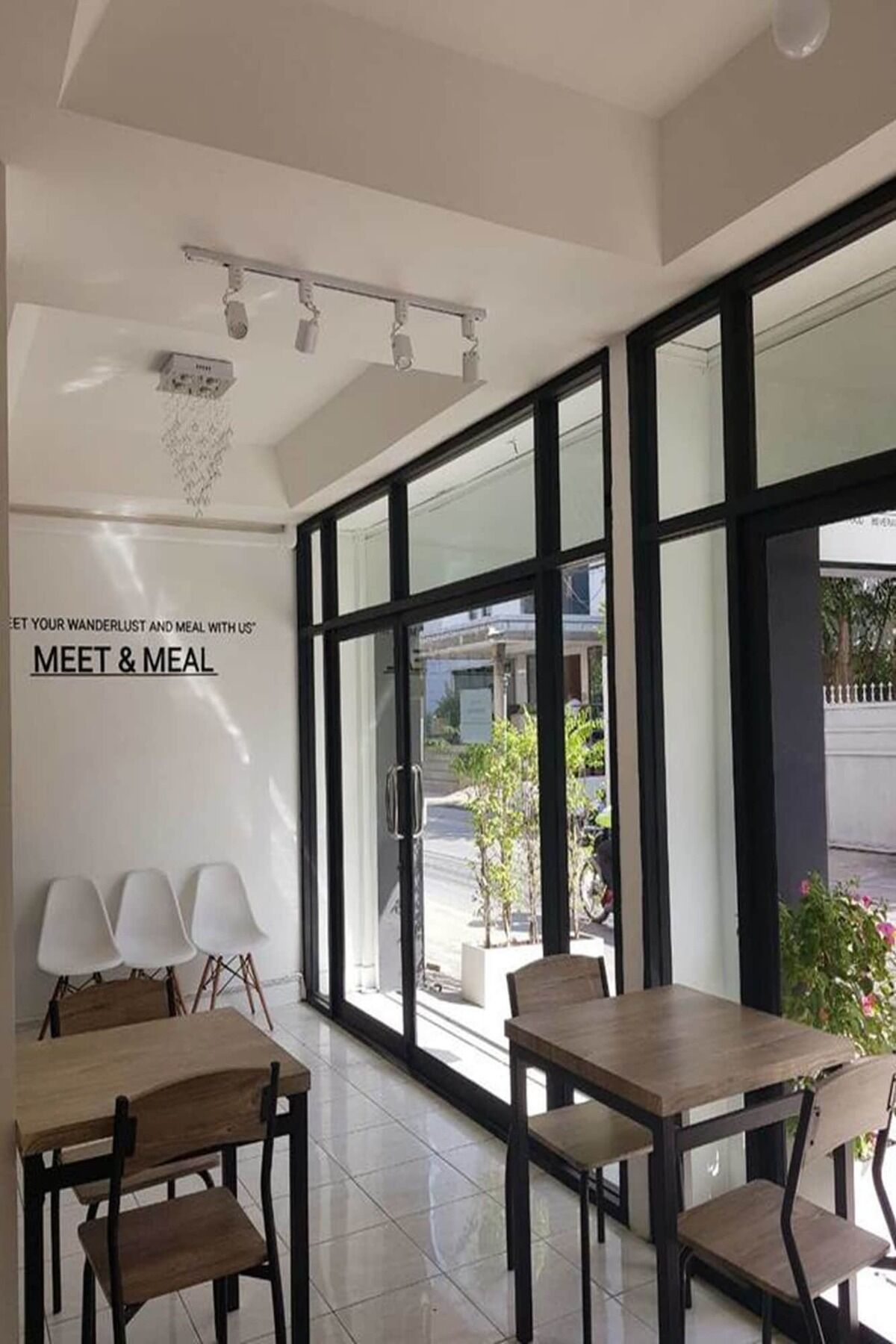 Meet & Meal Pansiyon Bangkok Dış mekan fotoğraf